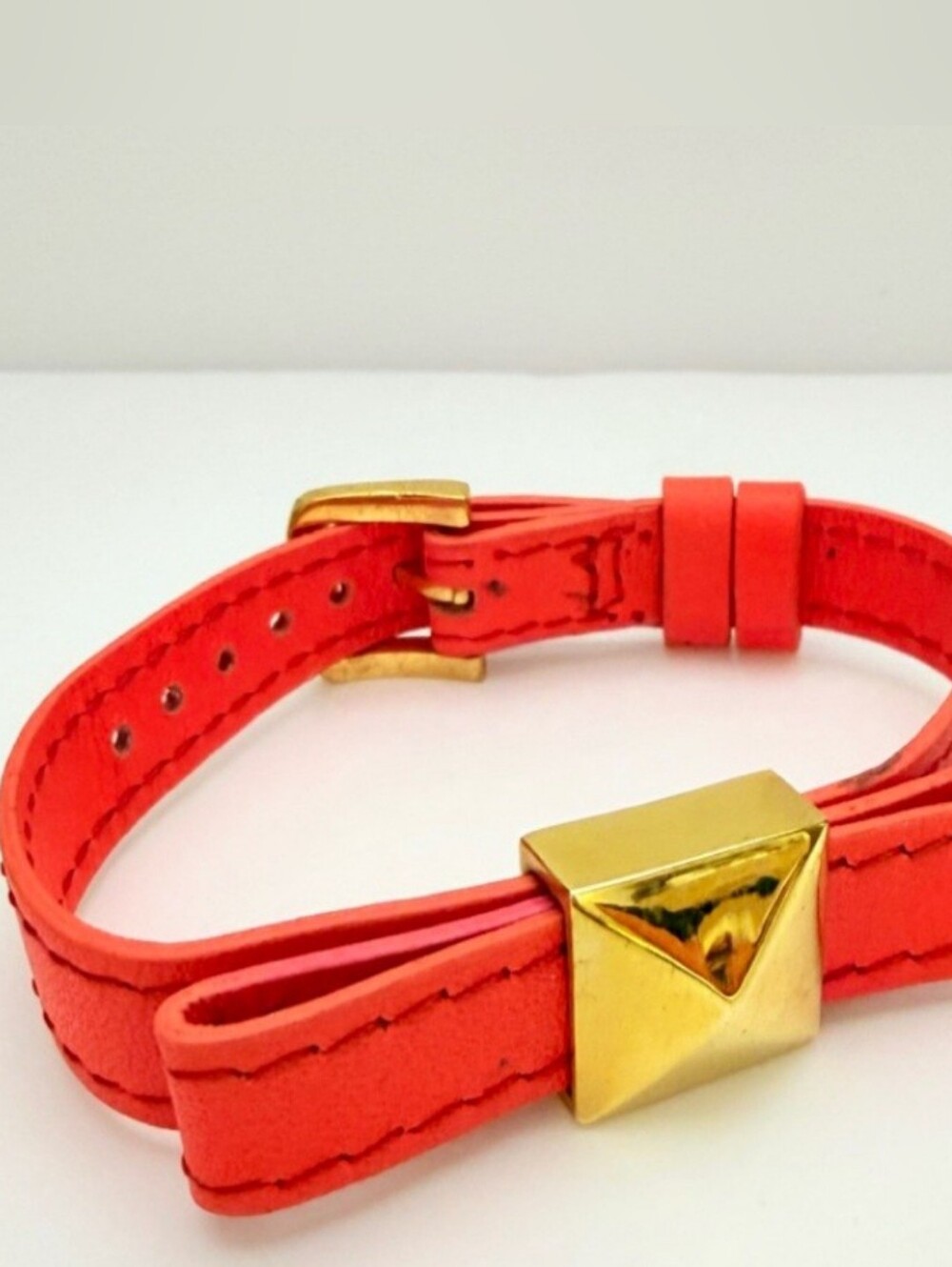 Kate Spade "Locked In Red" Leather Bracelet EUC